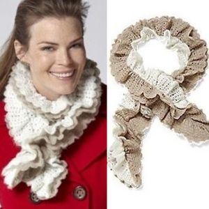 🆕 Fossil Sofia Ruffled Scalloped BiColor Scarf